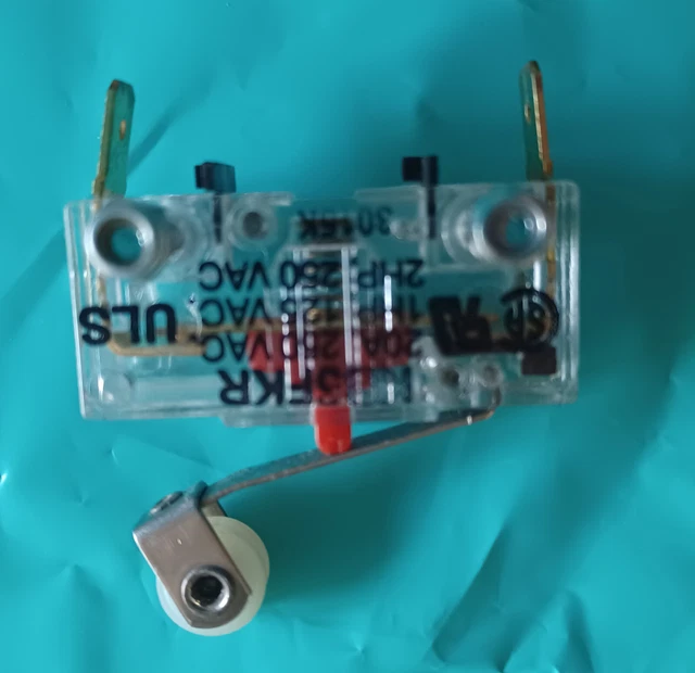 INTERRUPTOR DE BOTÓN PULSADOR Bruno salvaescaleras SRE- 3000 3050