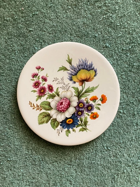 Vintage H&R Johnson Floral Bouquet Ceramic 6 " Round Tile Trivet Made In England