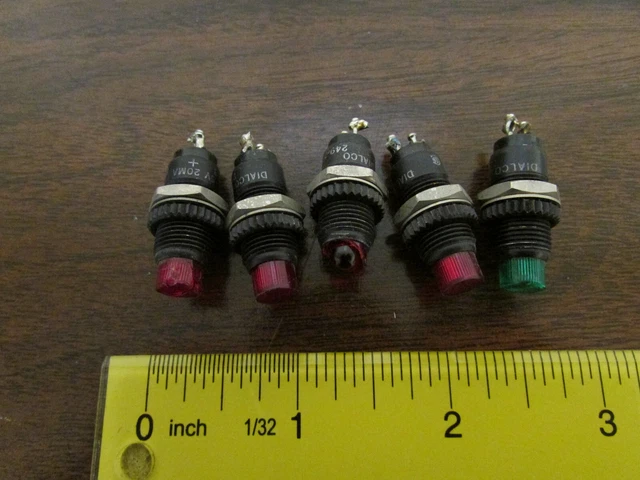 5 Pieces -- DIALCO 249-7868 LED Panel Indicator Lamps 5 VOLTS  20mA