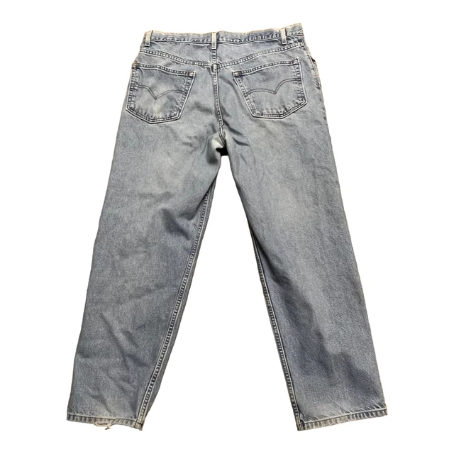 VINTAGE Levis Jeans Men 38x30 Blue 505? Relaxed Straight Leg Light Wash Y2K