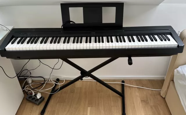 E Piano | Digitalpiano | Yamaha P45 B