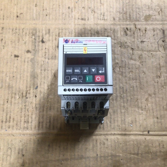 Used Allen-Bradley Variable Speed Controller IP20 160-BA02NPS1 #A13-E-05