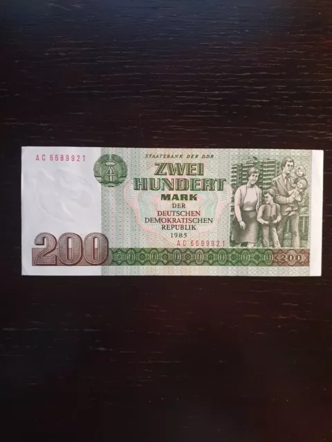 Banknote DDR 200 Mark 1985 - Original