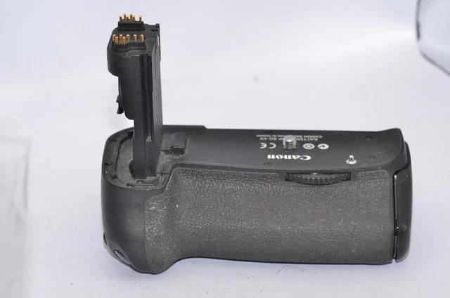 Canon BG-E9 Dual Battery Grip For Canon EOS 60D Digital (2200000333)