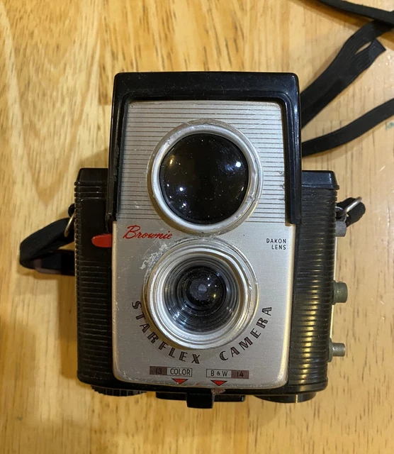 Cámara Kodak Brownie Starflex
