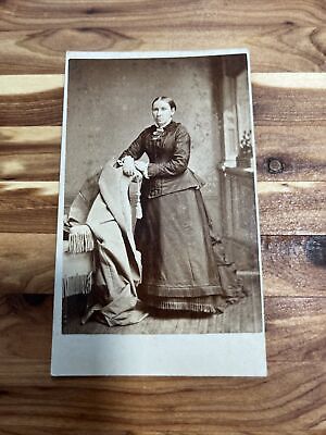 Victorian Civil War Era Woman mourning Dress Carte De Visite CDV Photo Wisconsin