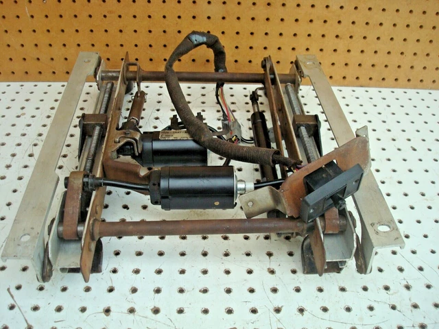OEM 94-98 Ford Mustang LH POWER SEAT TRACK, Fully Tested. OEM 94-98 Ford Mustang LH POWER SEAT TRACK, Fully Tested.
