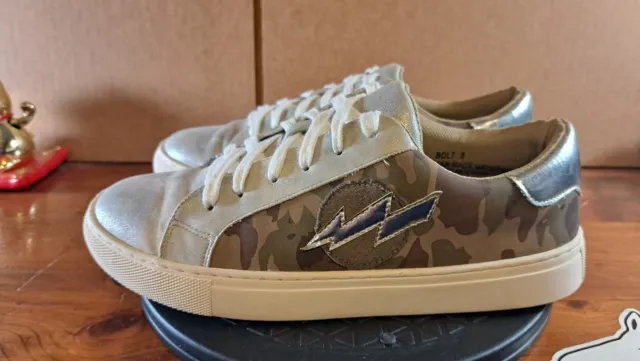 Corkys Boutique Womens Bolt Casual Sneaker Camouflage Print Size 8