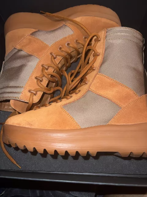 yeezy season 3 burnt sienna boot size 40 New Deadstock