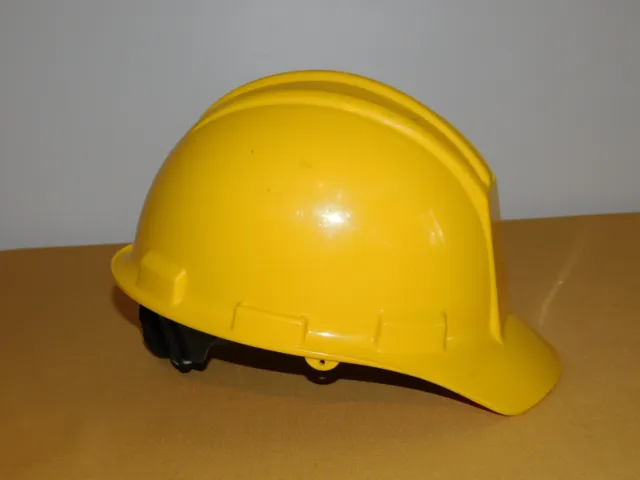 Ns Power Shell Yellow Adjustable Size Hard Hat Meets Ansi & Osha Requirements