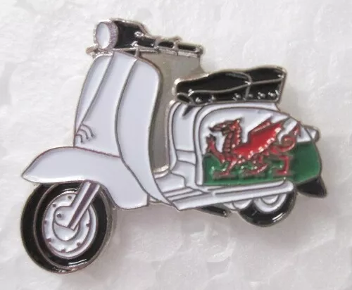Lambretta Scooter Mods Welsh Flag Wales United Kingdom Uk Gb Lapel Pin Badge 3-8
