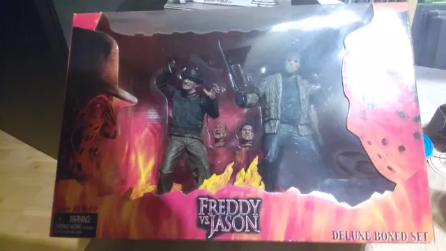 Neca Freddy vs.Jason Deluxe Boxed Set NEU OVP Freitag der 13,Nightmare