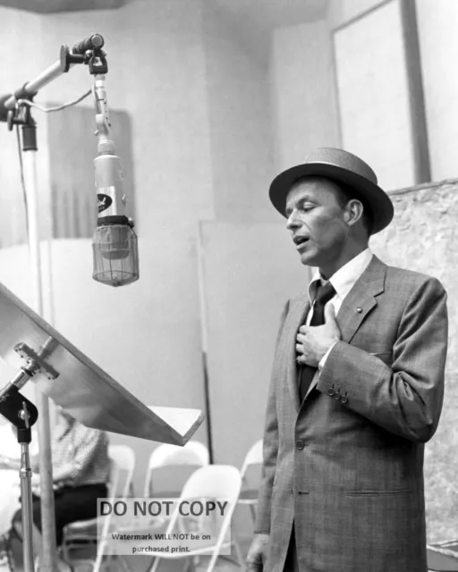 Frank Sinatra In Recording Studio -  8X10 Publicity Photo (Ep-737)