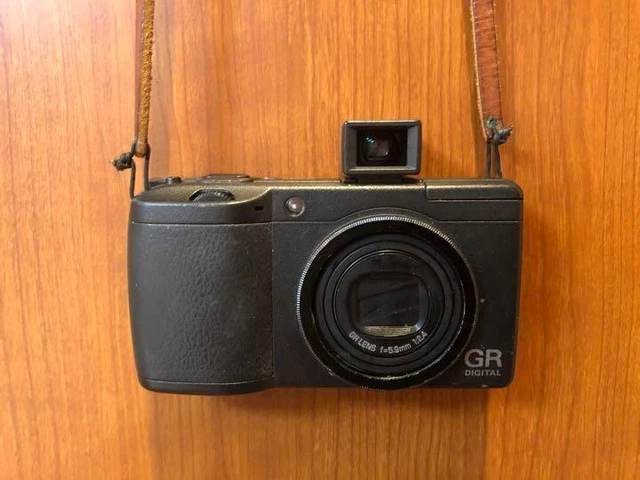 Ricoh GR II Compact Digital Camera 16.2MP used 2