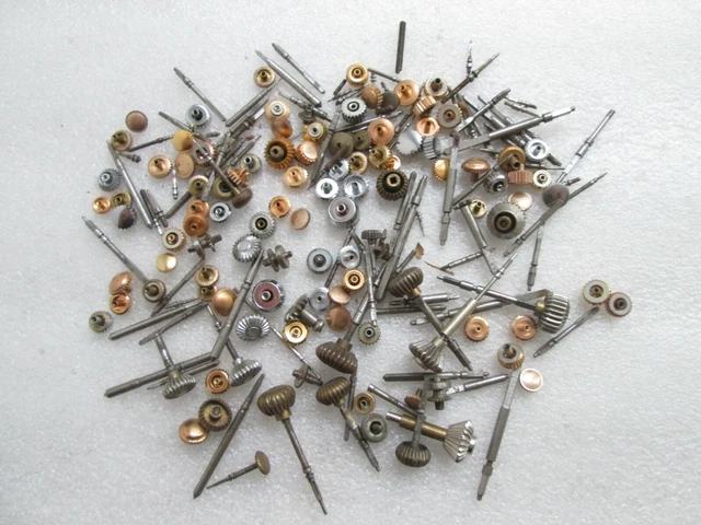 Lot De Couronnes De Montres Anciennes – Plaqué Or, Pour Réparation – Occasion « Neuf De Stock »