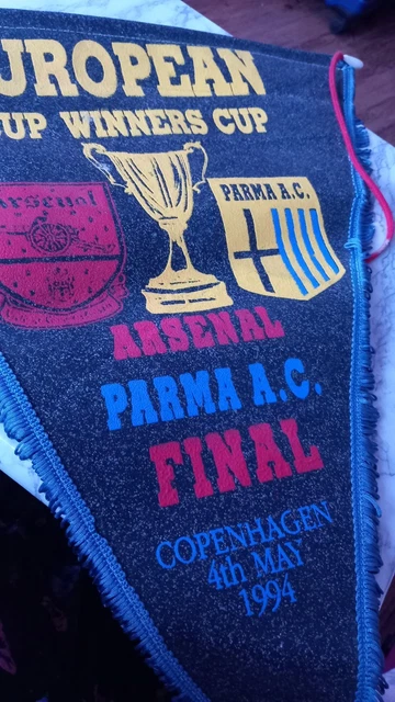 Fanion Coupe D Europe Des Club Champions 1982 Finale Bayern