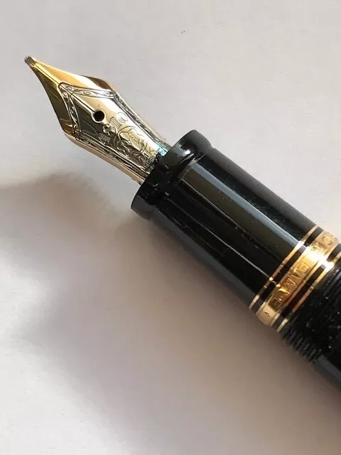 STYLO PLUME MONTBLANC Bohême  plume  14K rétractable  + étui + documentation 3