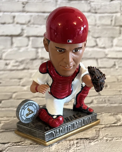 St Louis Cardinals Yadier Molina Bobblehead & Bobble Arm Platinum Action Base FC
