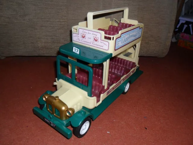 Sylvanian Families Vintage Woodland Bus With Picnic Table Flair 4501