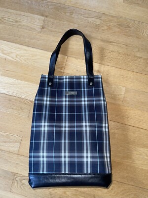 Authentic BORSA BURBERRY Blue Label 