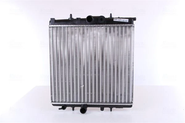 Radiatore Nissens Raffreddamento Motore 63708A per Peugeot 206 cc + Hatchback + berlina 98->