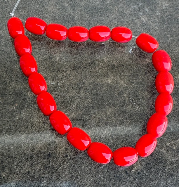 Chunky Red Barrel Czech Beads 20 Pcs #GAR20HEISH