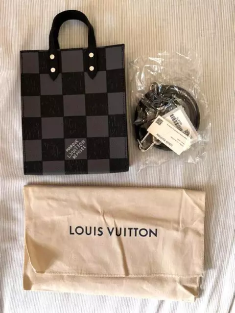 Louis Vuitton Messenger Petit 871251 Navy Blue Damier Geant Canvas Cross  Body Bag, Louis Vuitton