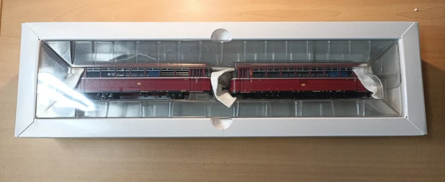 Märklin VT 98.9 – Autorail Époque III Voie H0 Avec Son Et Lumière – Modélisme Ferroviaire Haute Qualité