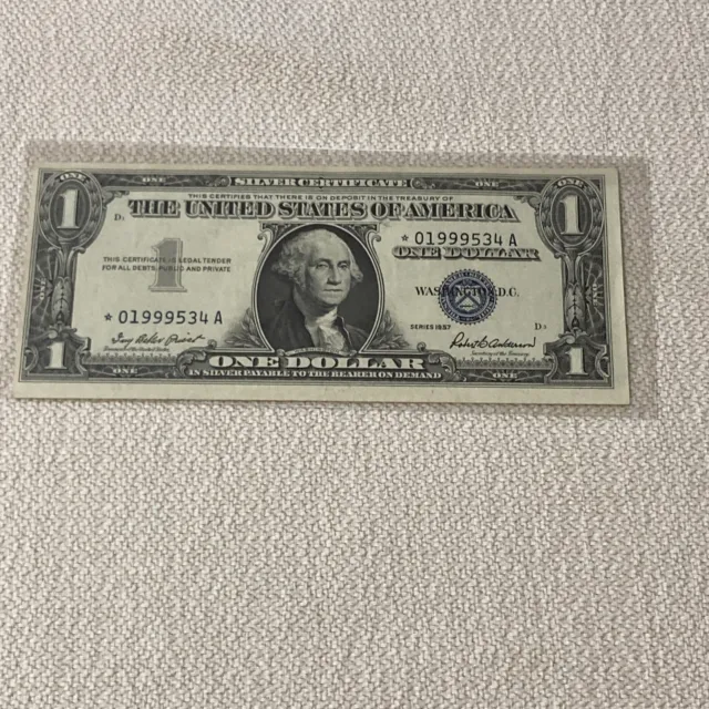 ✯1957 $1 Silver Certificate Star Note In Excellent Condition .. Crisp Bill