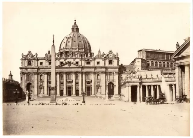 Italie, Rome, Basilique St. Pierre  Vintage albumen print.  Tirage albuminé