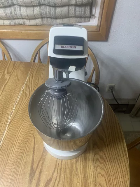 Blakeslee Commercial A717 Mixer w/ Mixing Bowl & Dough Whisk Used Works