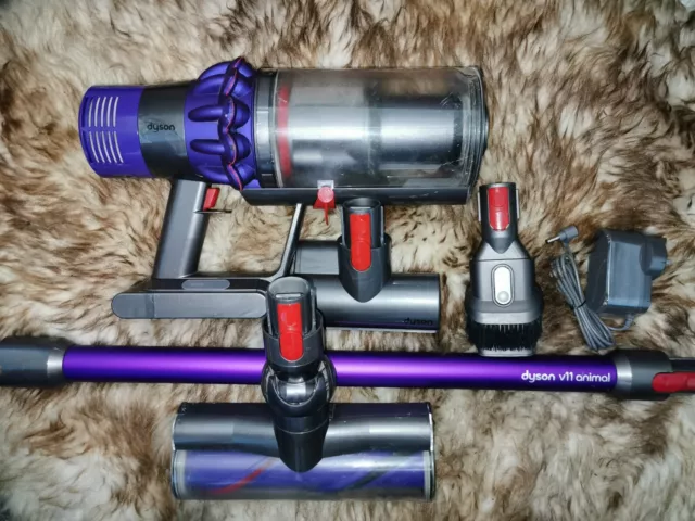 Dyson V10 Animal Cordless Vacuum Cleaner