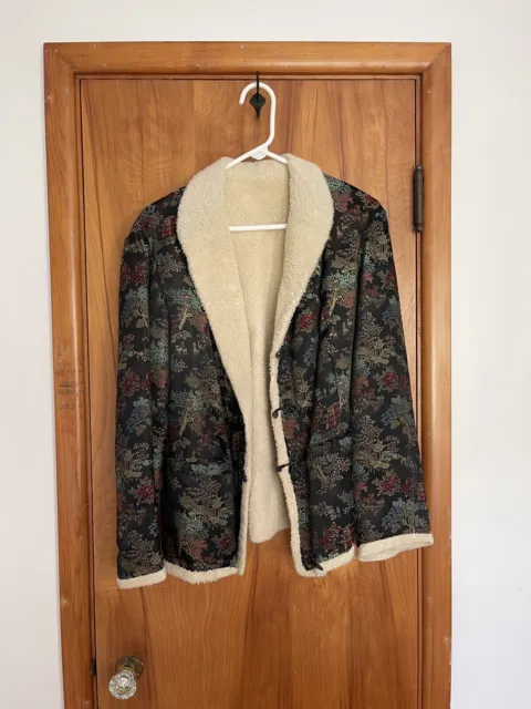 Vintage 60s Asain Silk Brocade Frog Button Closure Floral Sherpa Lined Jacket M