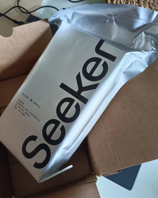 Seeker Solana mobile seeker 開封済 Solana Seeker | The Definitive Web3 Mobile Device