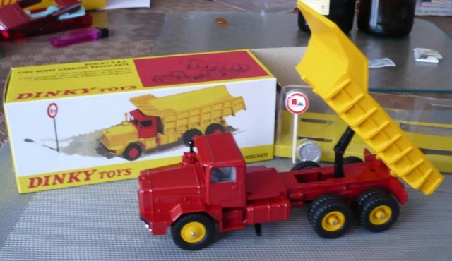 DINKY TOYS ANCIEN CAMION BERLIET BENNE CARRIERE référence 34 A NEUF EN BOITE EUR 100,00 - FR