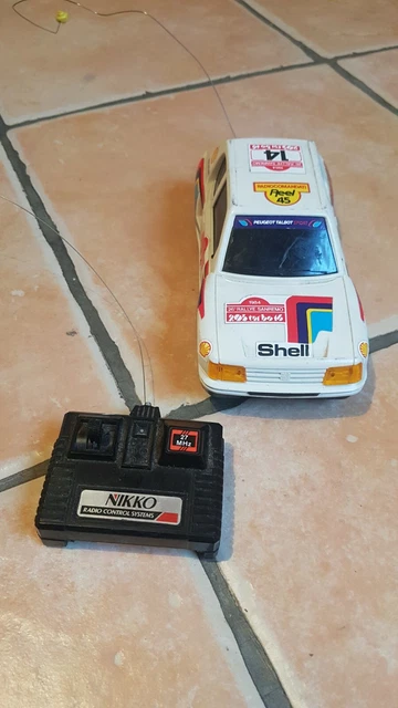 Véhicule ancien télécommandé | Kaufen auf