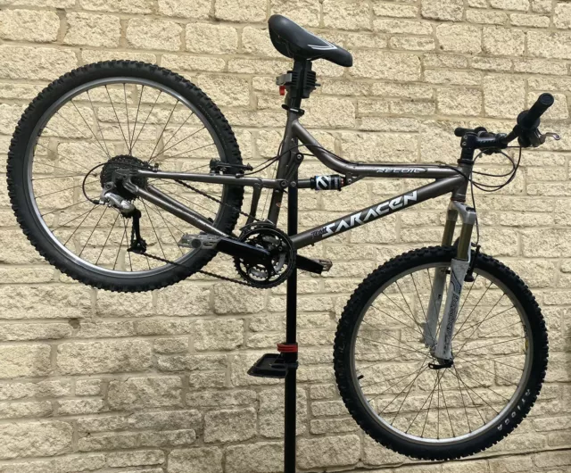 Saracen 16 inch outlet bike