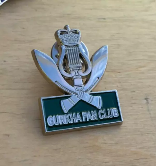 Vintage Gurkha Fan Club Pin Badge Military Army Memorabilia Collectables