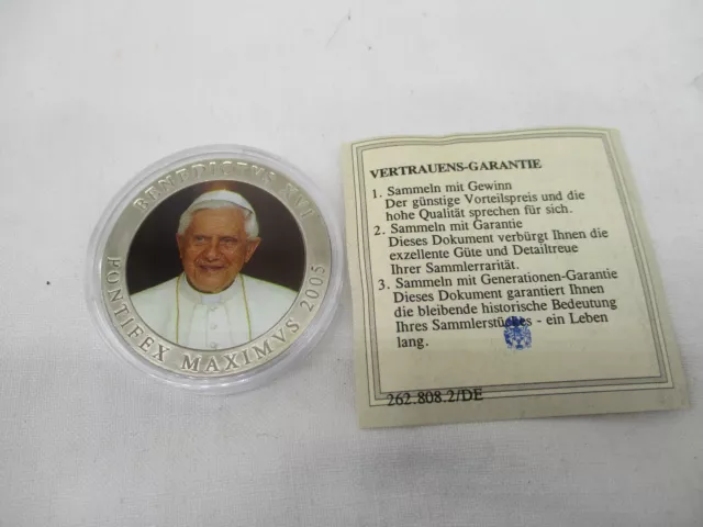 Neusilber Medaille „Papst Benedikt XVI“ Farbaufkleber – PP