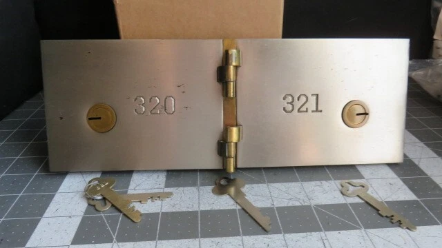 Antique L.L. Bates 1886 Safety Deposit Box Door 3 Op & 1 Guard Key #320 & #321