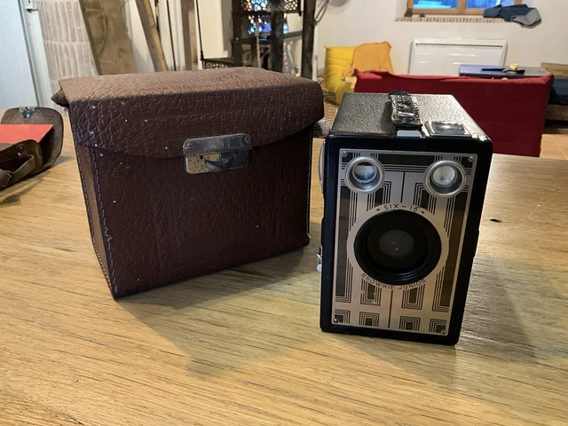 Appareil photo ancien Kodak Brownie Junior Six-16 + étui - Photo, audio & vidéo