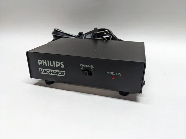 Philips Magnavox RF Modulator PM61138 Audio / Video