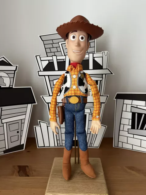 Figurine Poupée Toy Story Woody - Français