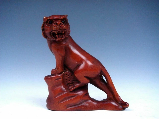Boxwood Hand Carved Japanese Netsuke Sculpture Furious Tiger On Rock #01072202
