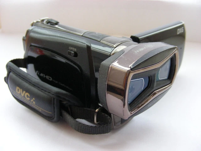 Sony HDR-CX11 FullHD digital Camcorder mit Nightshot Gehäuseschaden B-Ware