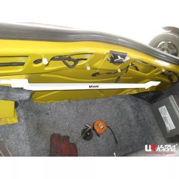 Barra duomi posteriore a 2 punti ULTRA RACING ALFA ROMEO GTV & SPIDER 1.8 /...