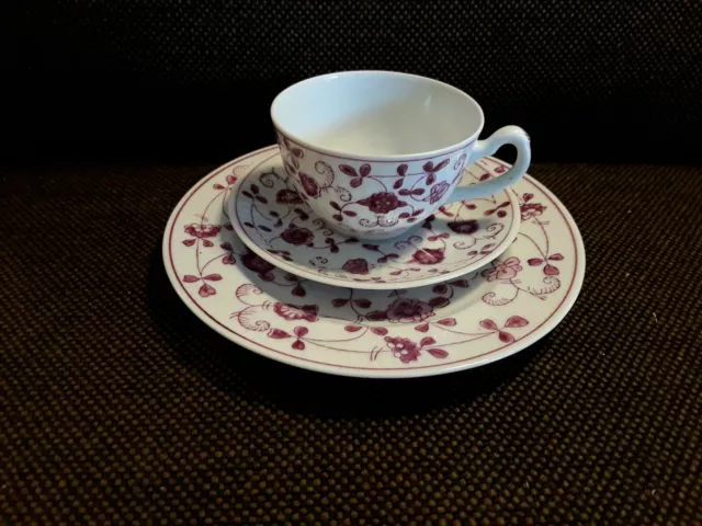 Gedeck dreiteilig AW Porzellan china purpur handgemalt Teetasse vintage 70er