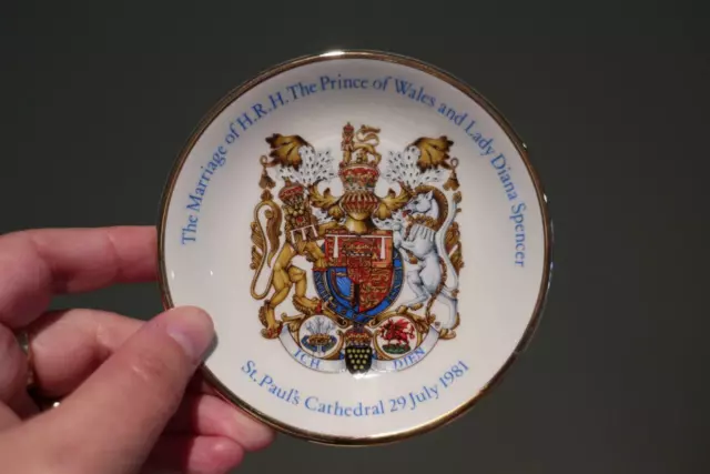 Wood & Sons Charles & Diana Commemorative Wedding Dish - Holyrood House - Vgc