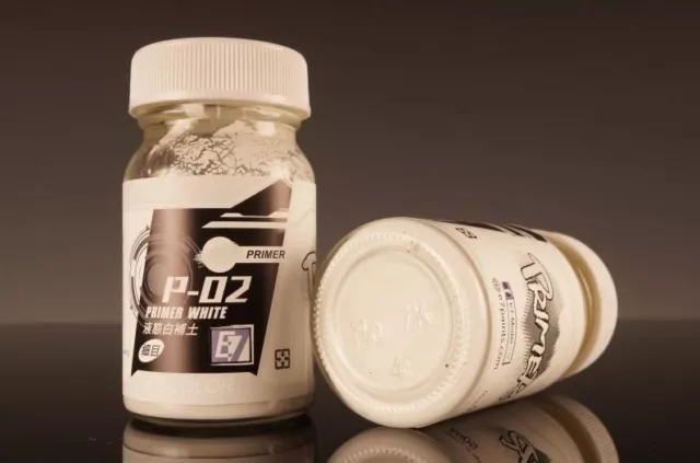 E7-Color "P" Series Primer Apprêt P-02 White (50ml) For Hobby Plastic Model Kit