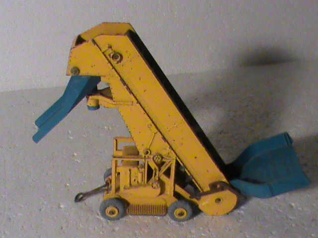 Dinky Toys GB n° 964 Elevator Loader tapis roulant excavation en boîte